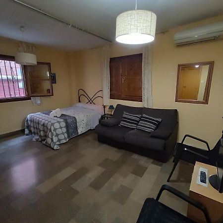 Centrico Estudio En Granada Luaran gambar