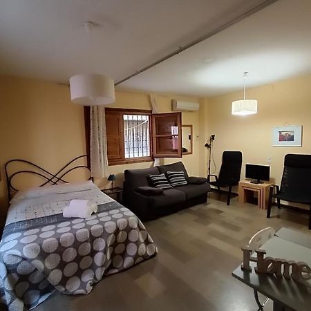 Centrico Estudio En Granada Luaran gambar