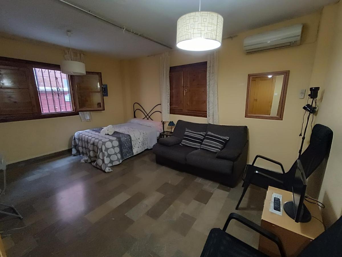 Centrico Estudio En Granada Luaran gambar