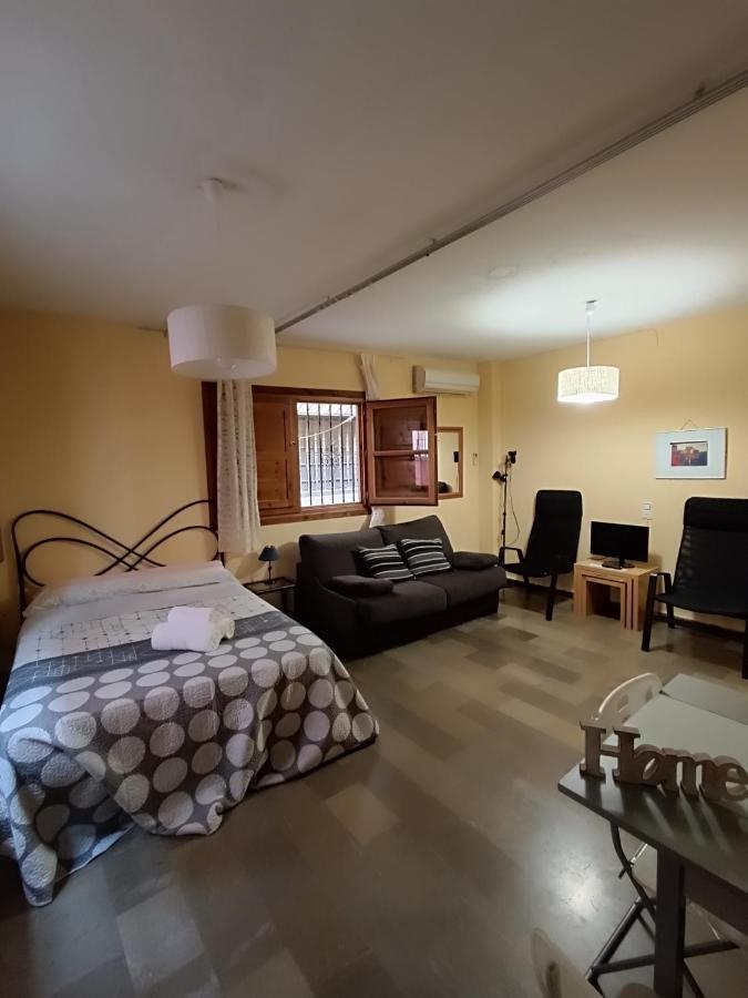 Centrico Estudio En Granada Luaran gambar