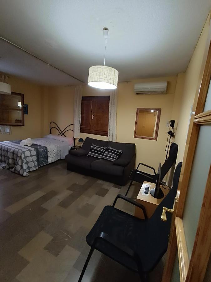 Centrico Estudio En Granada Luaran gambar