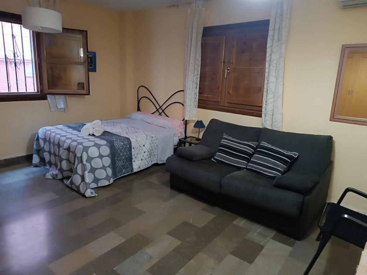 Centrico Estudio En Granada Luaran gambar